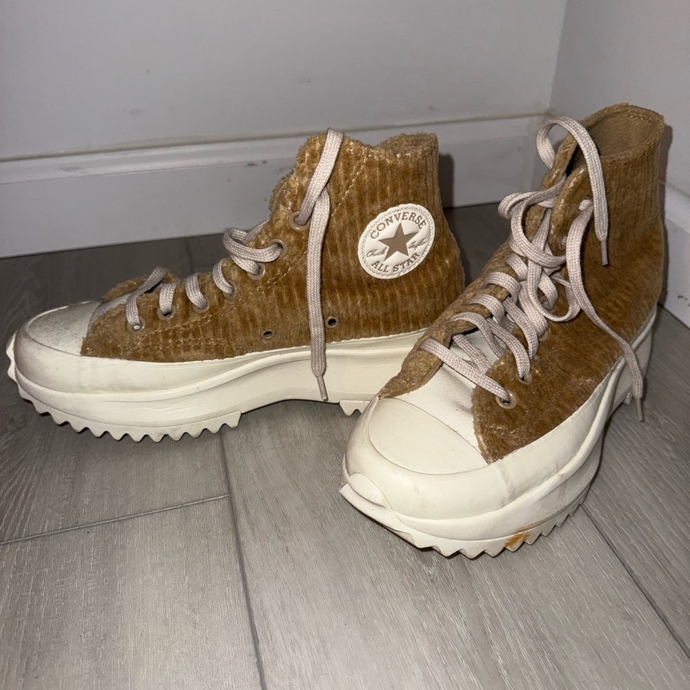 Tan fuzzy platform converse - Picture 2 of 4